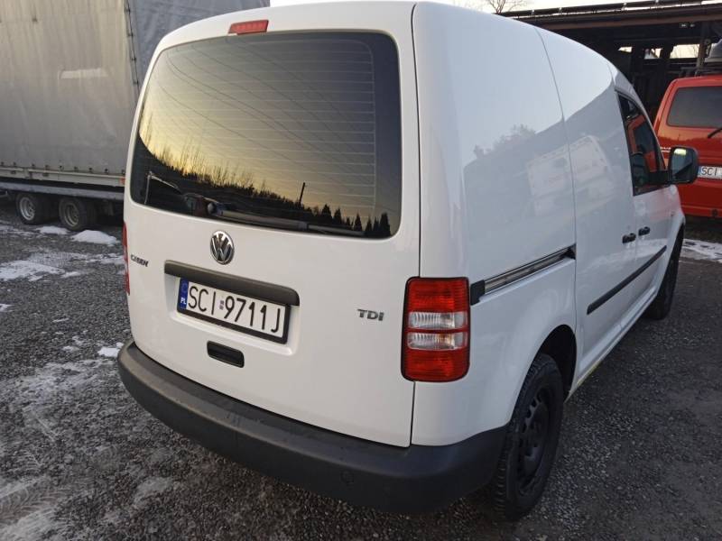 ox_sprzedam-vw-caddy-2013r-16tdi-stan-bdb