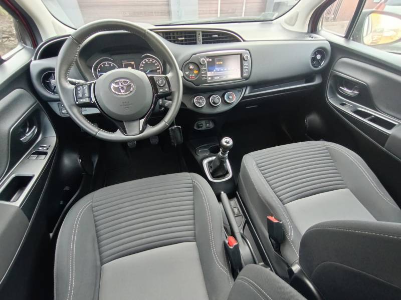 ox_toyota-yaris-15-kamera-111km-bogata-wersja-37-000km-2018r