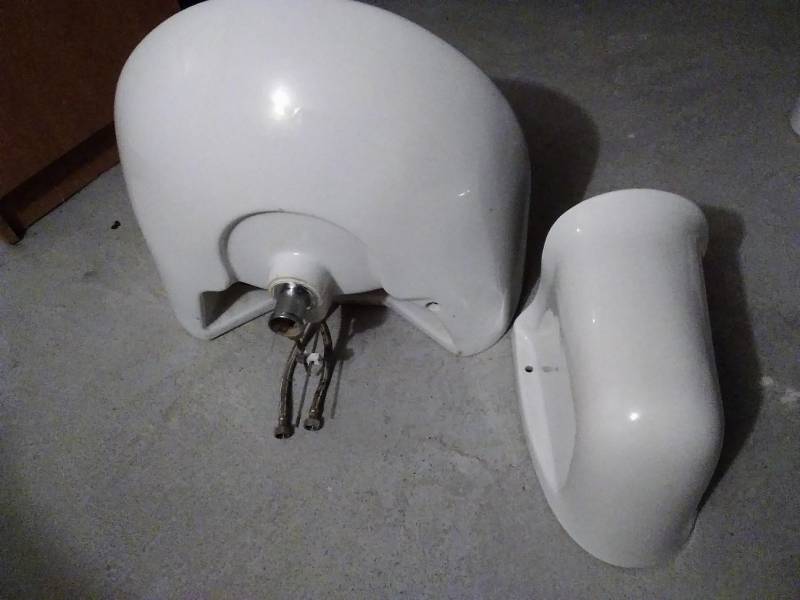 ox_2x-umywalka-z-bateria-i-syfonem