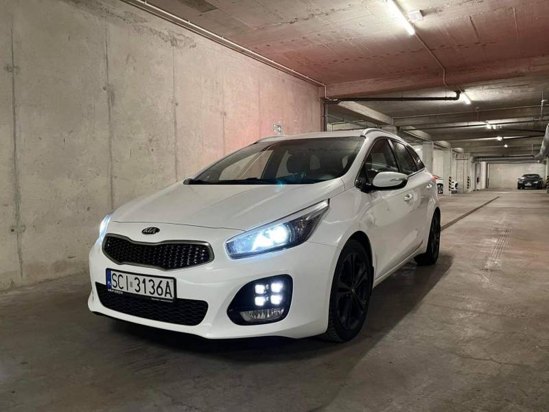 ox_sprzedam-kia-ceed-sw-gt-line