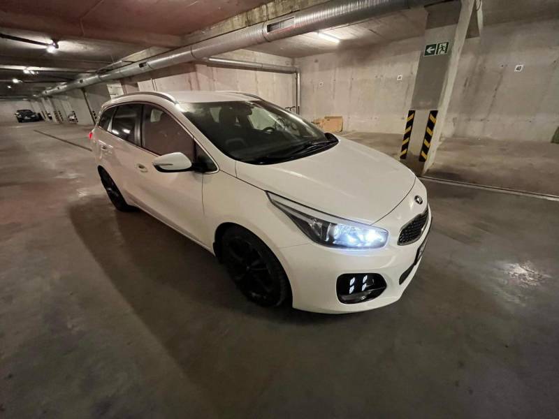 ox_sprzedam-kia-ceed-sw-gt-line