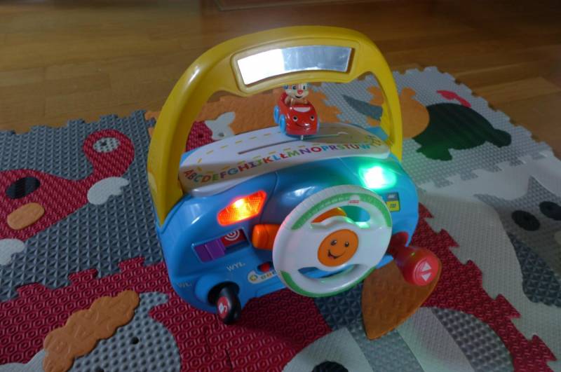 ox_interaktywna-kierownica-fisher-price-puzle-piankowe-oraz-cymbalki