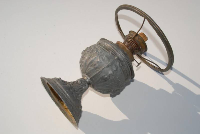 ox_stara-lampa-naftowa-mosiezna-antyk-zabytek-kolekcjonerska