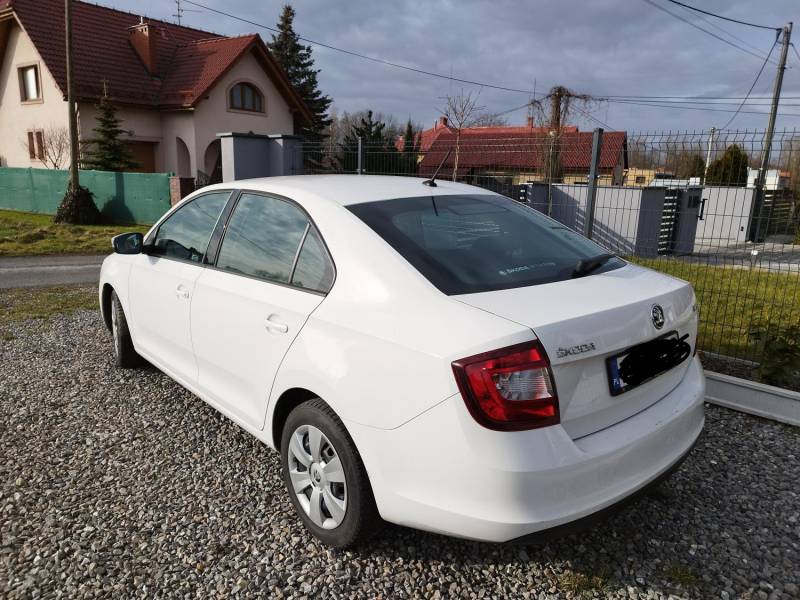 ox_skoda-rapid-2018