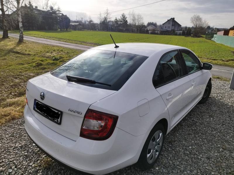 ox_skoda-rapid-2018