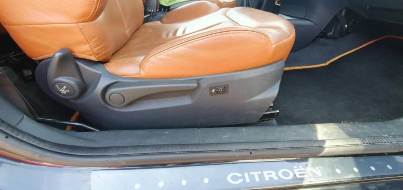 ox_sprzedam-citroena-c2-vts-1600-122km