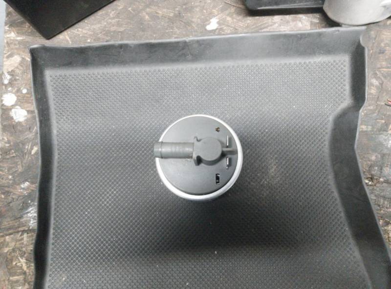 ox_pompa-paliwa-skoda-fabia-1-4-do-wielu-modeli