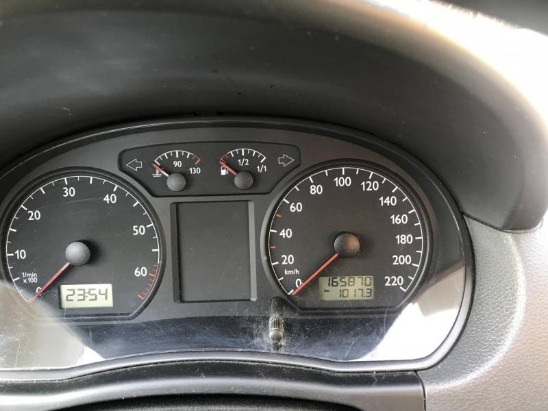 ox_volkswagen-polo-12-benzyna