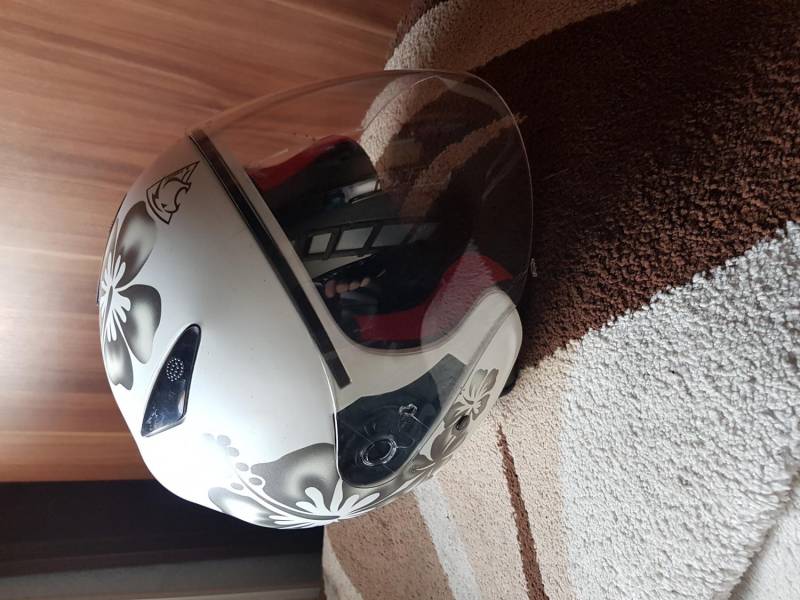 ox_kask-motocyklowy-damski-z-szybka