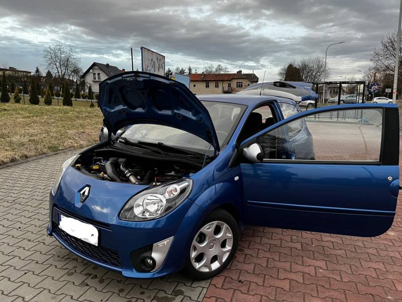 ox_renault-twingo-12-16-v-benzyna-tce-wersja-sportowa100-km-prywatny