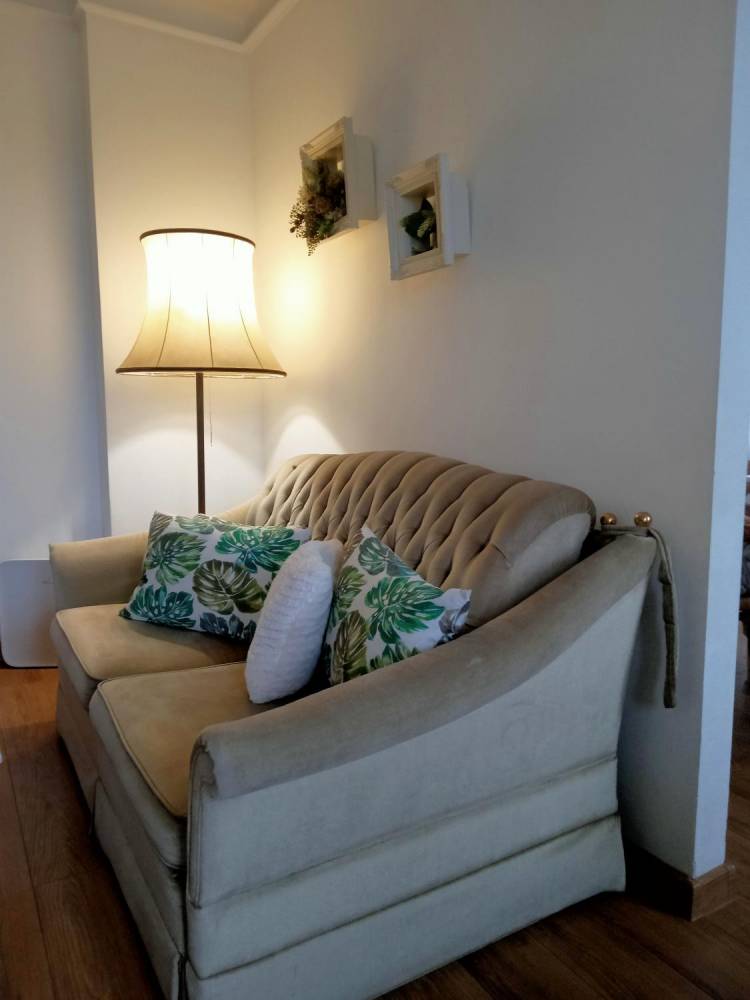 ox_sofa-rozkladana-lozko-jasna-oliwka-170cm-x-85cm-x-95cm