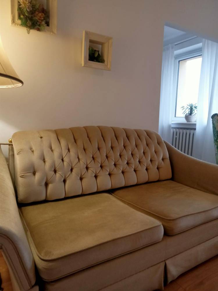 ox_sofa-rozkladana-lozko-jasna-oliwka-170cm-x-85cm-x-95cm