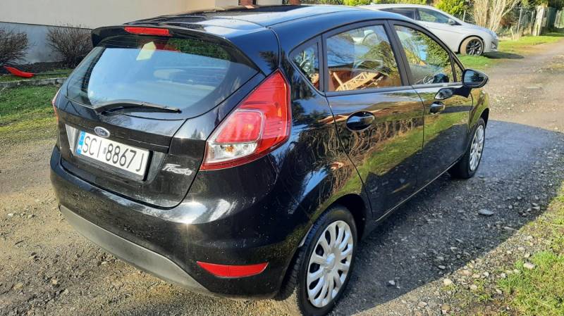 ox_ford-fiesta-12-benzyna