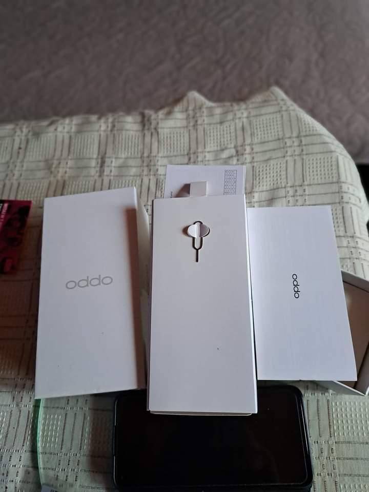 ox_telefon-oppo-a53-stan-super