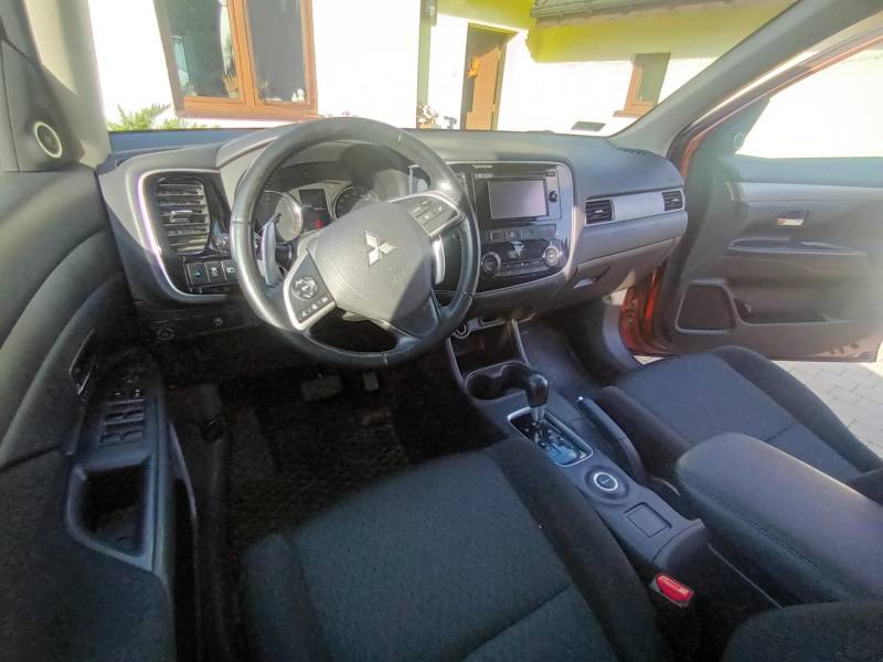 ox_mitsubishi-outlander-lpg-r2014