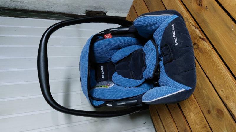 ox_recaro-zestaw-2-fotelikow-do-18kg-young-profi-i-expert-plus