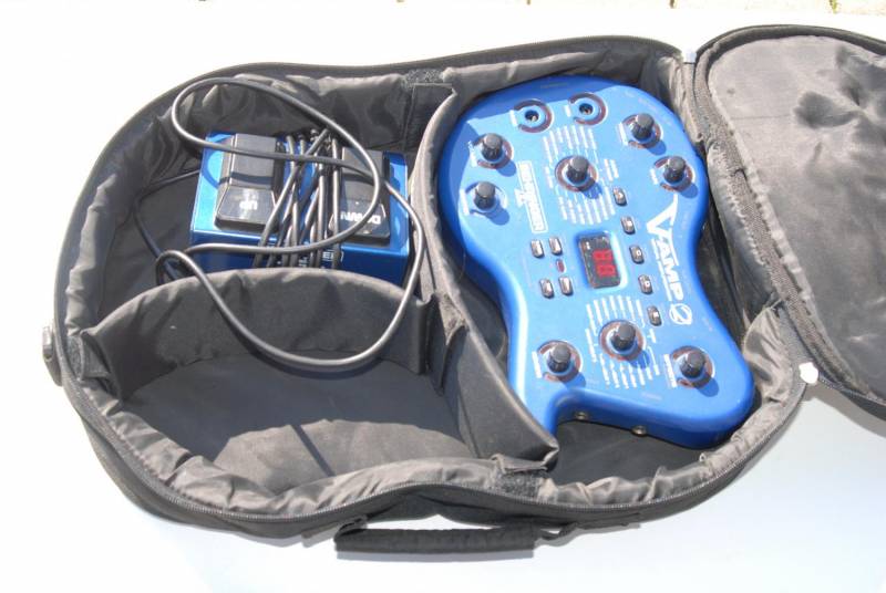 ox_v-amp-3-behringer-multiefekt-gitarowy-usb-mp3