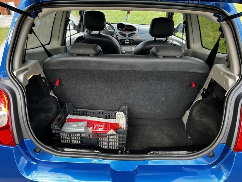 ox_renault-twingo-tce-z-sil-100-km-wersja-sportowa-prywatny-z-domu