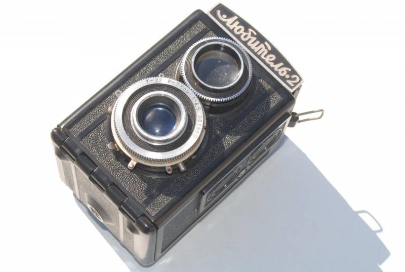 ox_stary-aparat-lubitel-2-ussr-lomo-antyk-zabytek