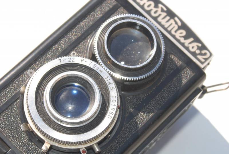 ox_stary-aparat-lubitel-2-ussr-lomo-antyk-zabytek