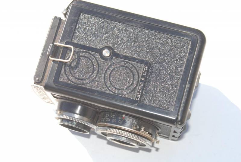ox_stary-aparat-lubitel-2-ussr-lomo-antyk-zabytek