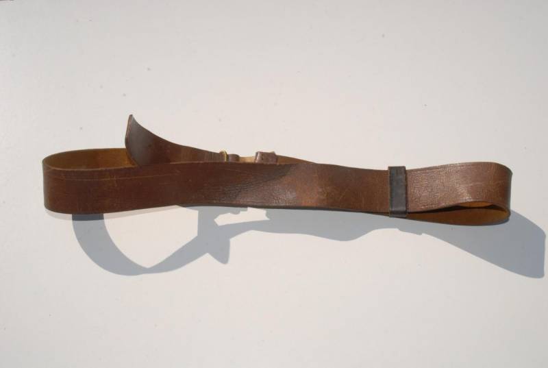 ox_stary-wojskowy-pas-pasek-skorzany-radziecki-antyk