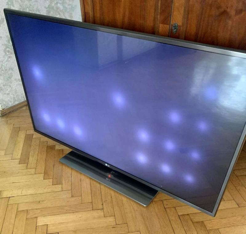 ox_telewizor-lg-smart-42-cale-3d