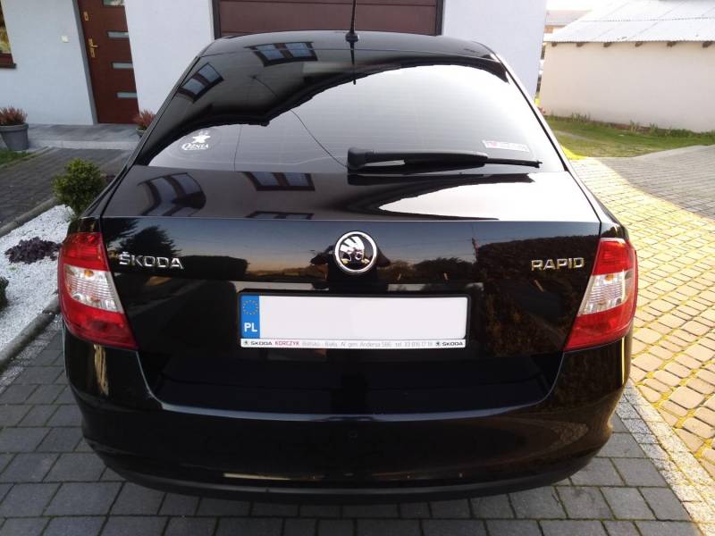 ox_skoda-rapid-2016r-salon-polska-12-turbo-benzyna-110km-6-biegow-okazja