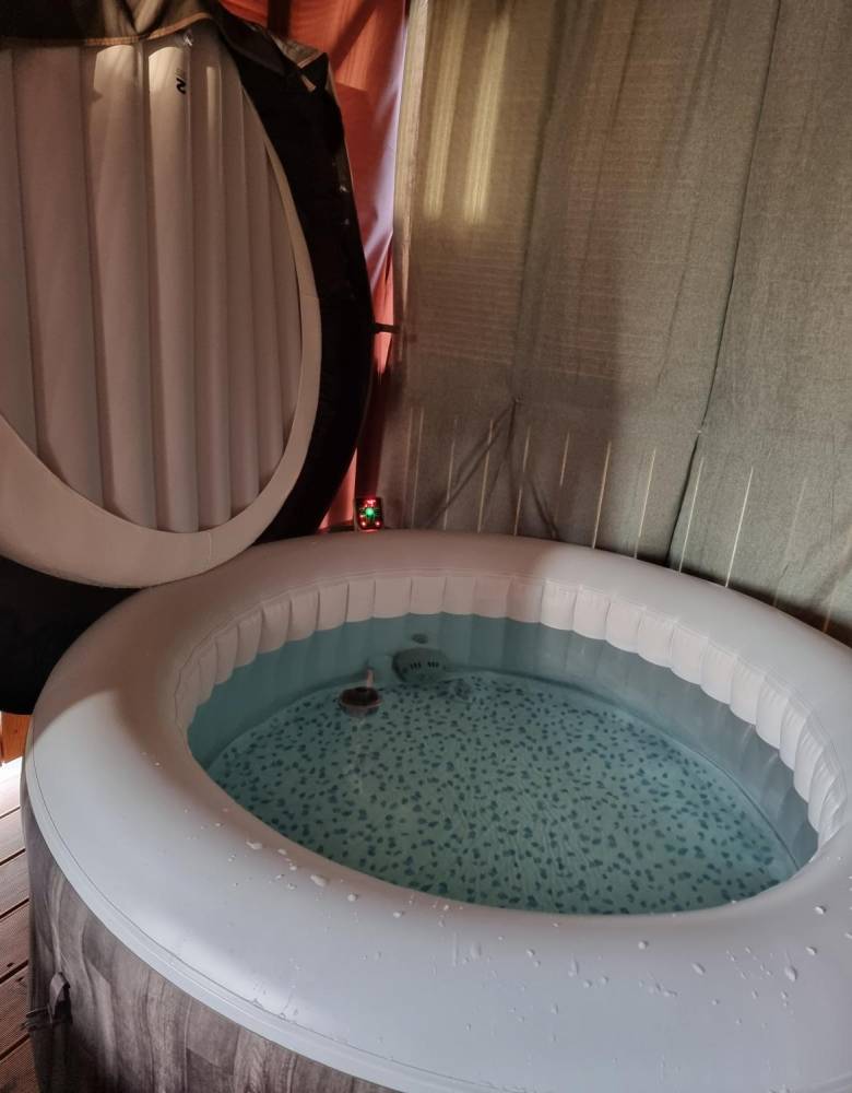 ox_jacuzzi-bestway-pompa-z-funkcja-freeze-shield