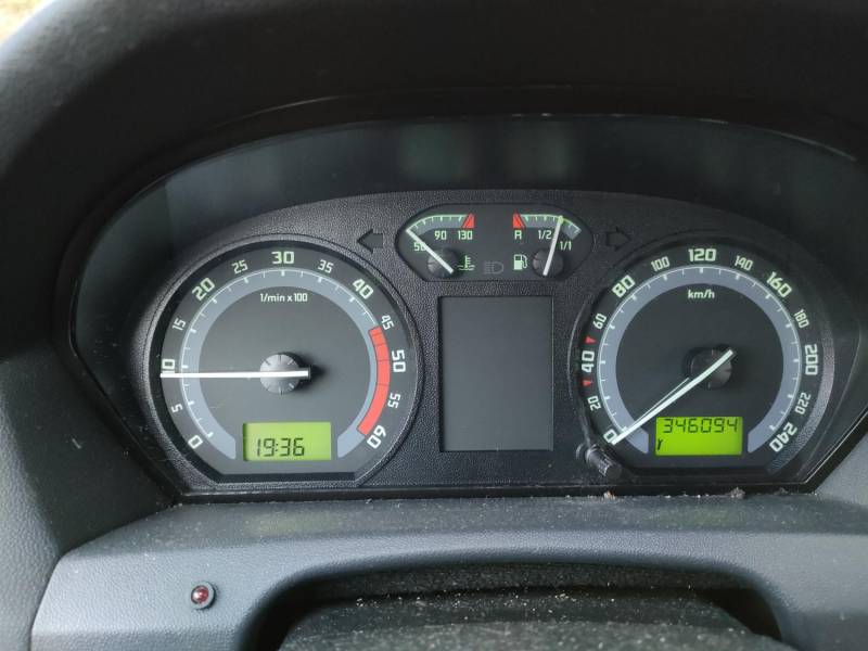 ox_skoda-fabia-kombi-19-sdi
