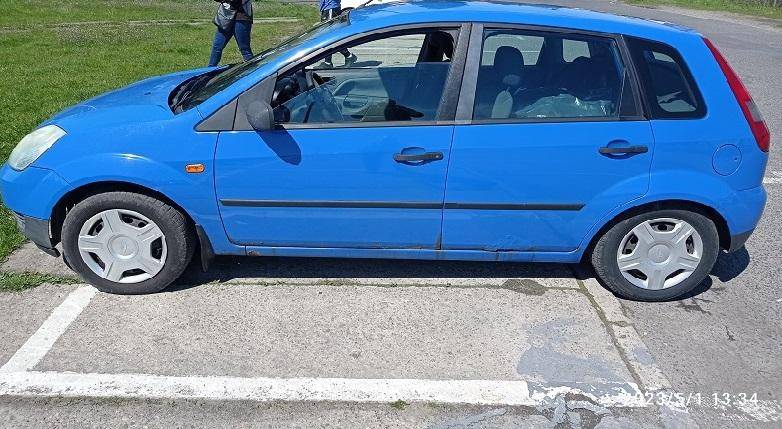 ox_sprzedam-forda-fieste