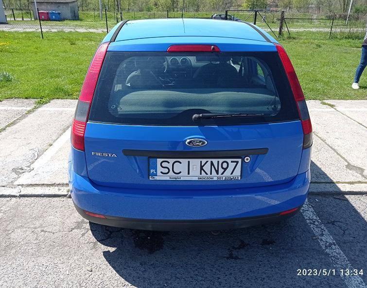 ox_sprzedam-forda-fieste