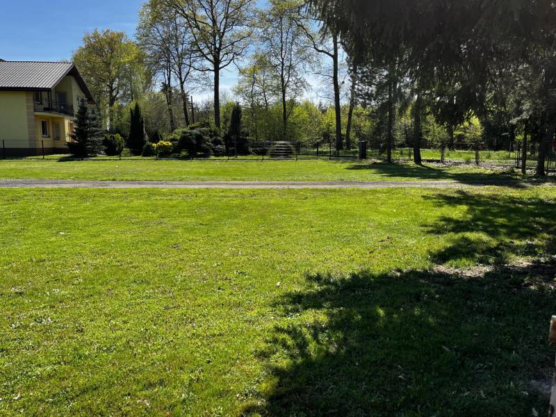 ox_dzialki-budowlane-2-kazda-10-ar-wszystkie-media-na-terenie-zabudowy