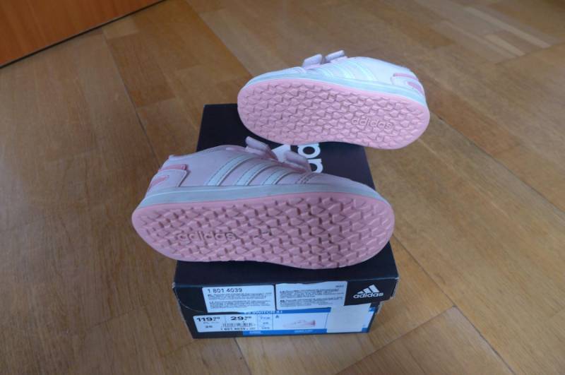 ox_buty-dla-dziewczynki-adidas-roz-25