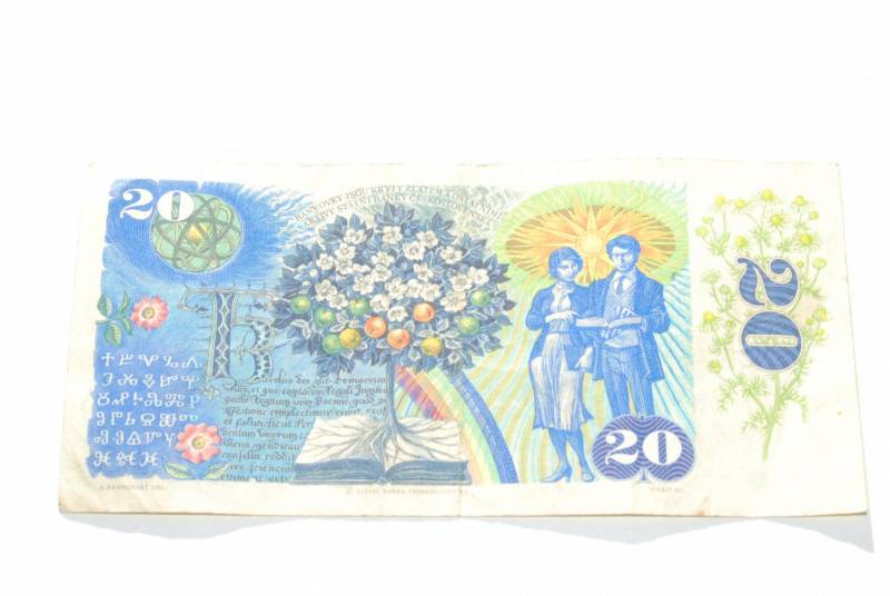ox_stary-banknot-20-koron-czechoslowacja-1988-antyk