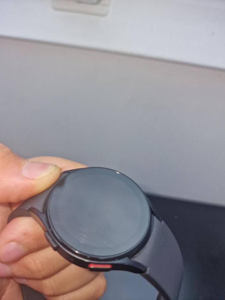 ox_smartwatch-samsung-galaxy-watch-5-40mm-bez-rys-google-pay-nfc-gps