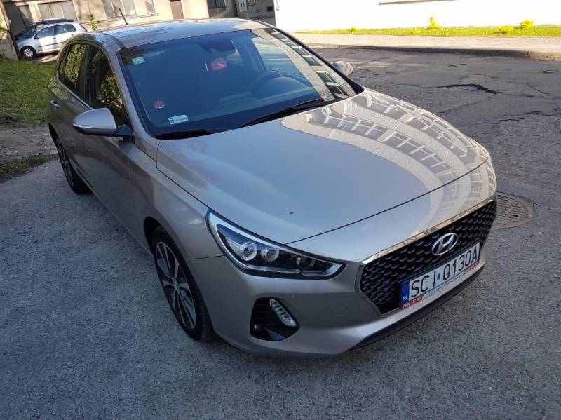 ox_hyundai-i30-2017r-105-km-16-crdi-diesel