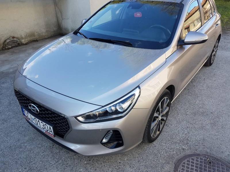 ox_hyundai-i30-2017r-105-km-16-crdi-diesel