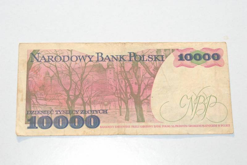 ox_stary-banknot-10000-zlotych-wyspianski-1987-antyk