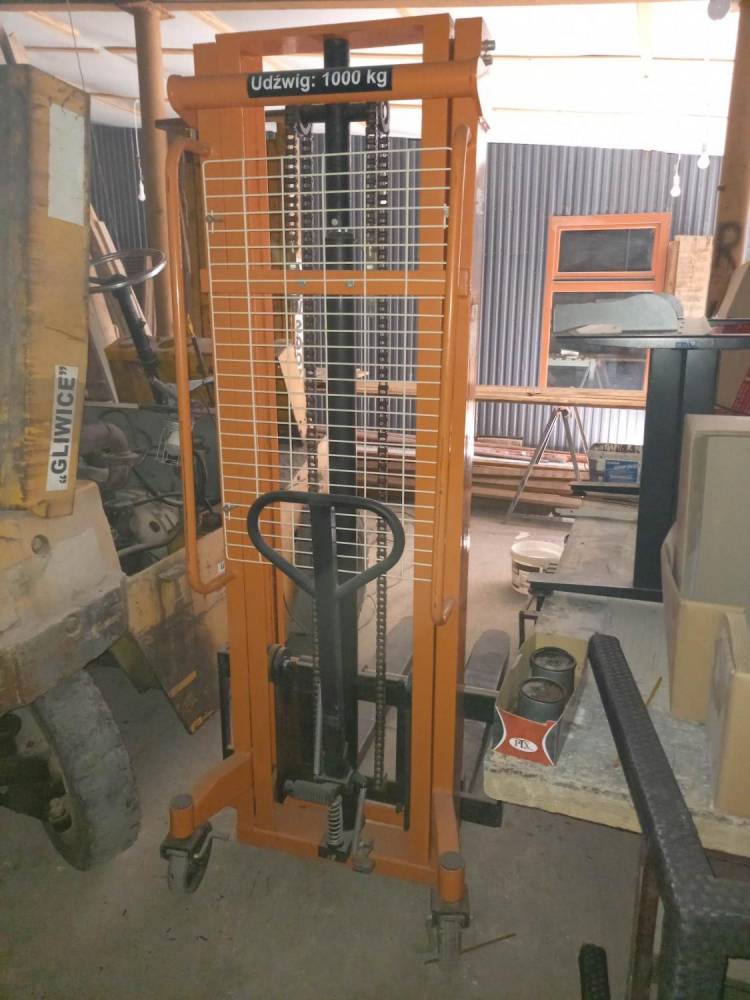 ox_wozek-masztowy-reczny-syc-1030-ms-z-regulowane-widly-1000kg