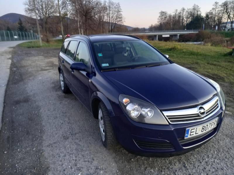 ox_opel-astra-h-kombi