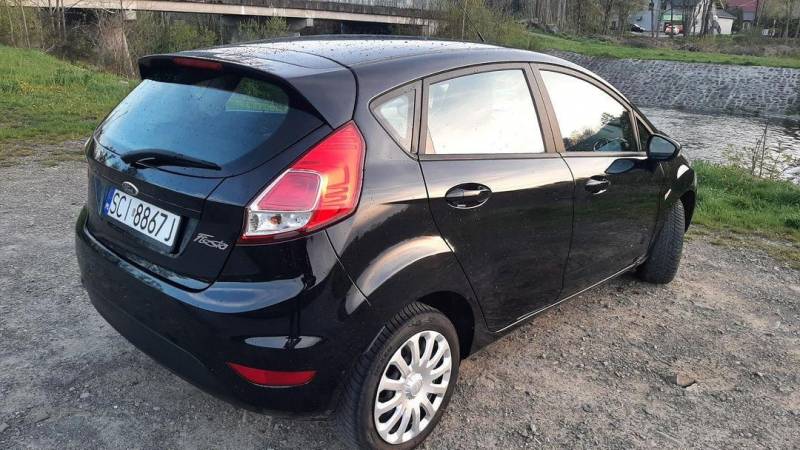 ox_ford-fiesta-12-benzyna