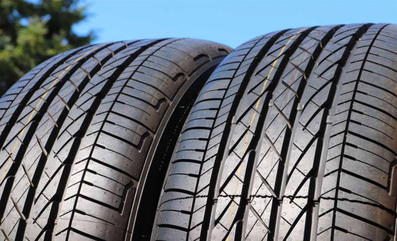 ox_4x-opony-bridgestone-dueler-hp-sport-as-21560-r17-8mm-jak-nowe-lato