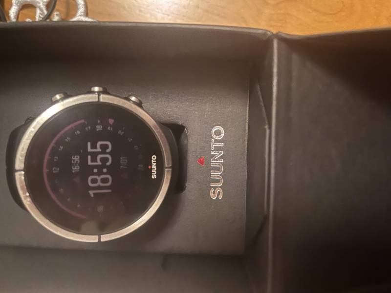 ox_suunto-spartan-ultra