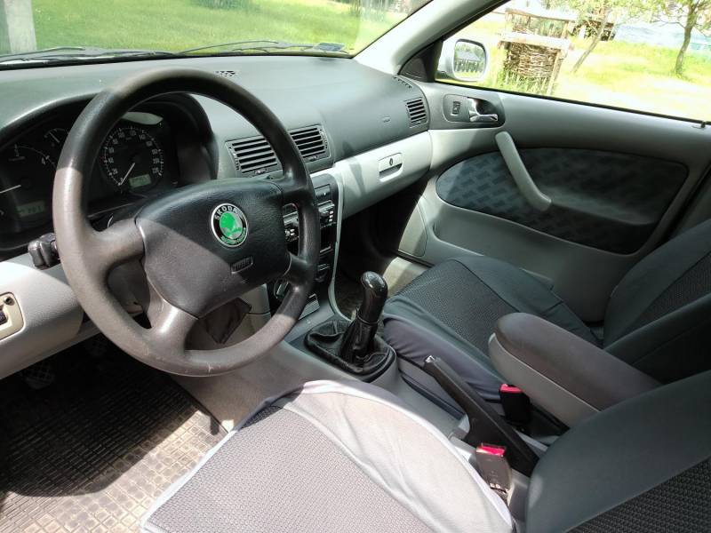 ox_skoda-octavia-19-tdi-agr