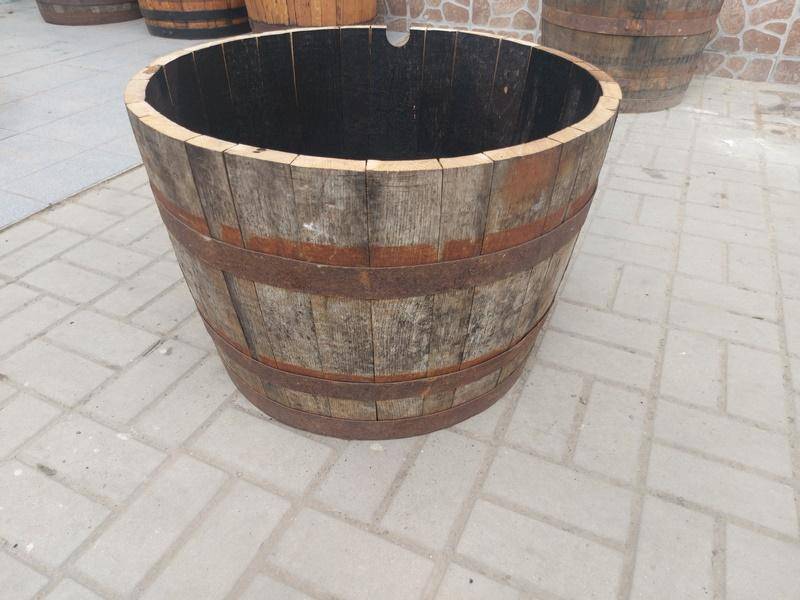 ox_debowe-doniczki-z-beczek-po-szkockiej-whisky