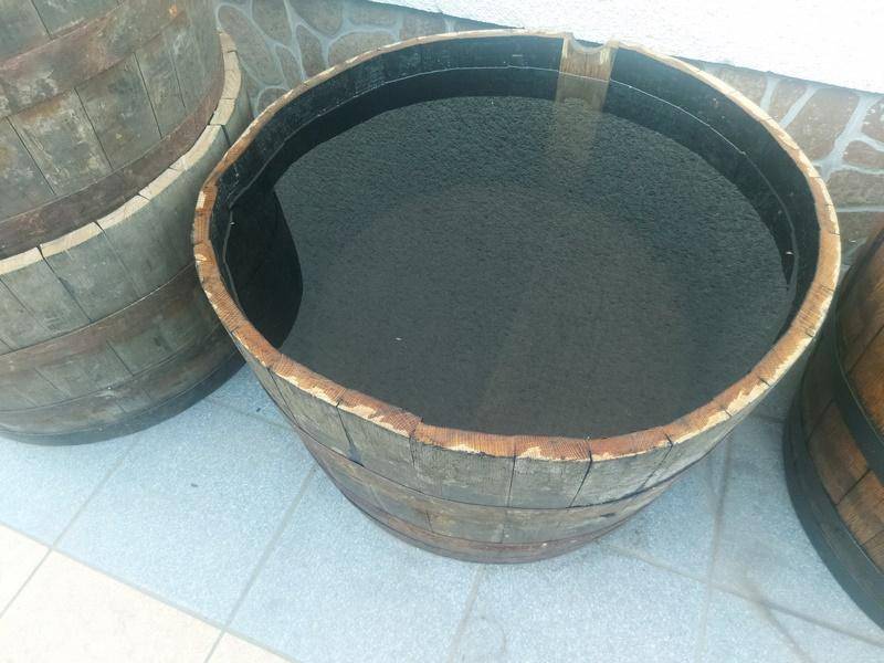 ox_debowe-doniczki-z-beczek-po-szkockiej-whisky