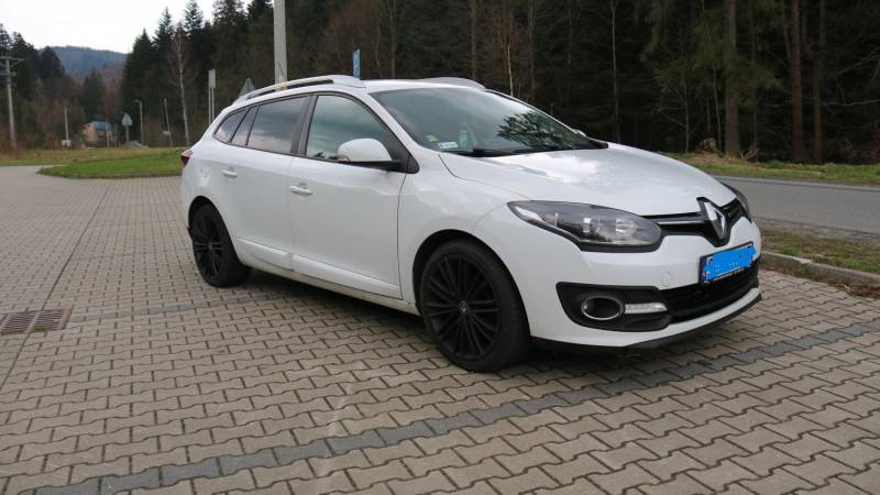 ox_sprzedam-renault-megane-2016-r