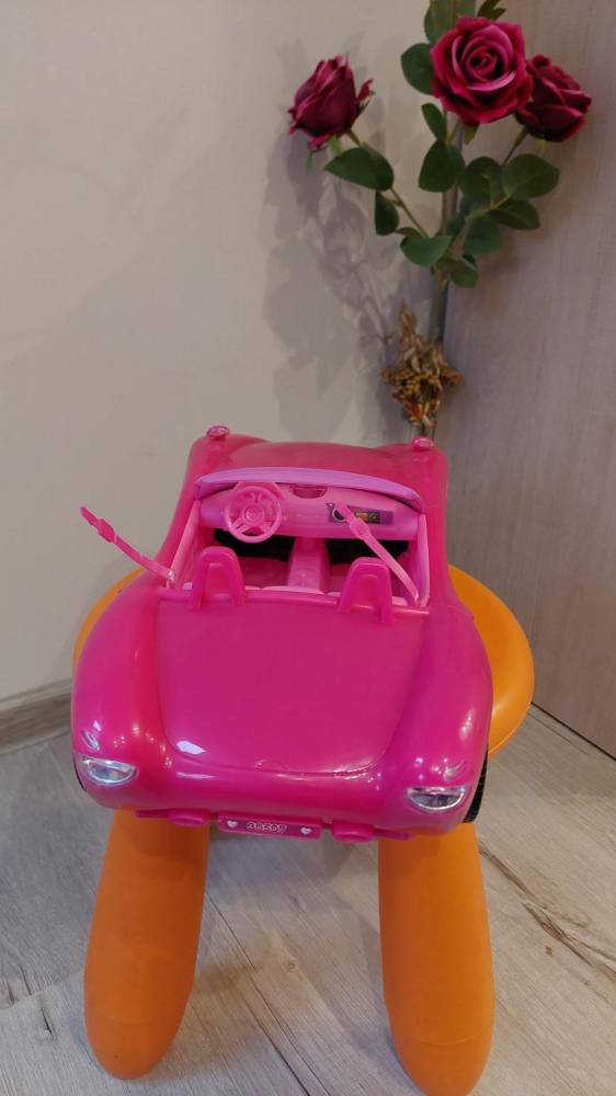 ox_auto-zabawka-dla-lalek-typu-barbie