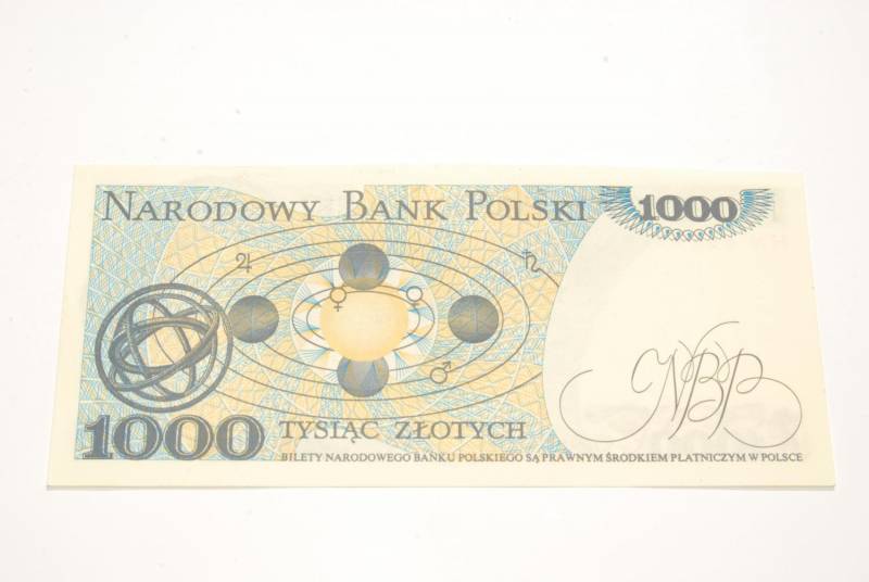 ox_stary-banknot-1000-zlotych-kopernik-1982-antyk